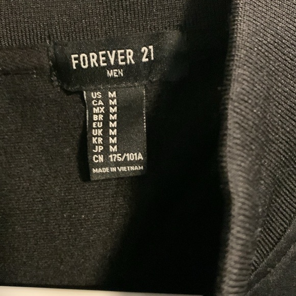 Men’s Forever 21 jacket - Picture 3 of 5